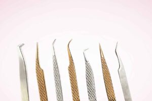 Lash Tweezers