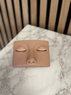 Mannequin Face with Removable Eyelids